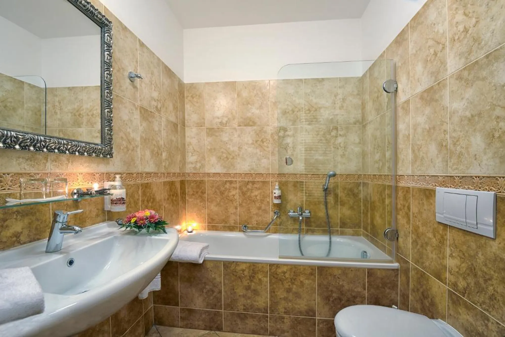 Náhled galerie Pokoj deluxe s balkónem 4